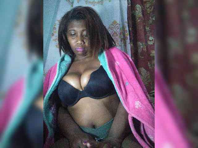 Modèle: chachacoquine