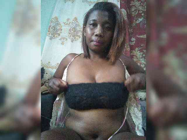 Modèle: chachacoquine
