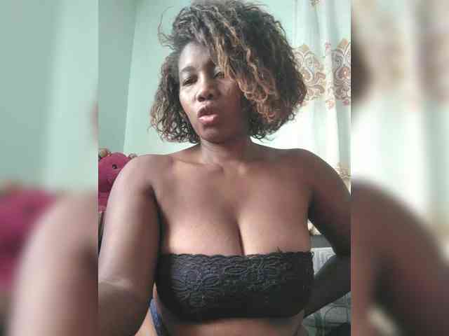 Chachachocolate webcam