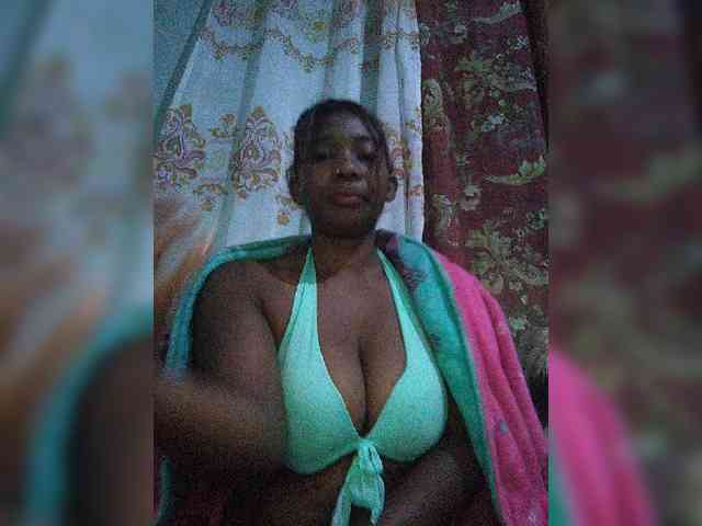 Modèle: chachacoquine