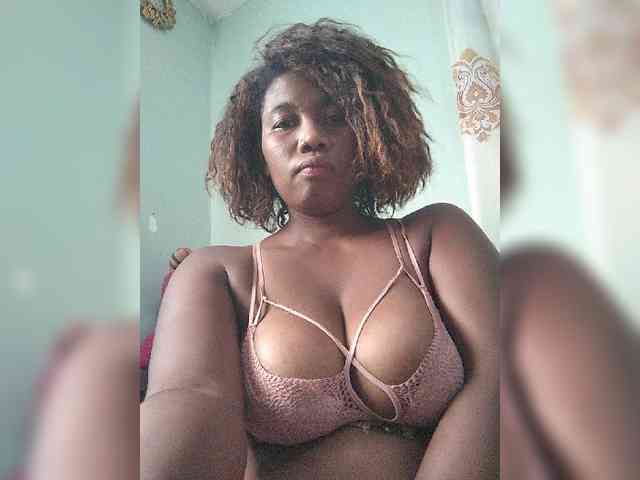 chachachocolate webcam