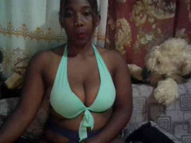 Modèle: chachacoquine
