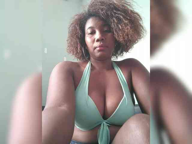 Chachachocolate webcam