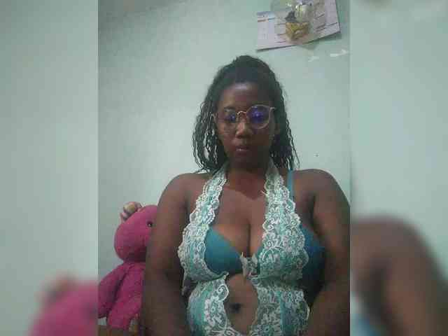 Modèle: chachachocolate