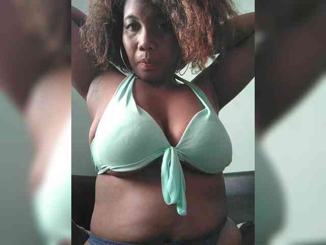 Chachachocolate webcam