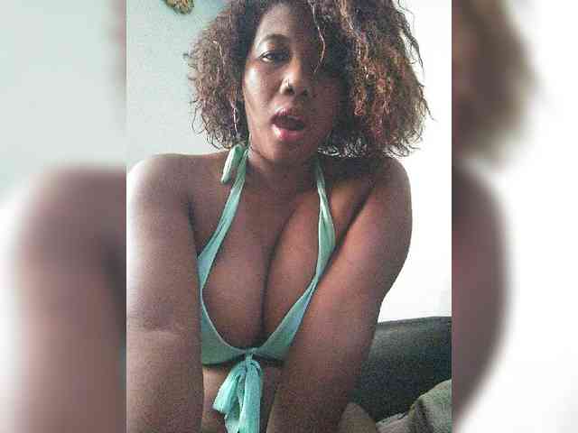 Chachachocolate webcam