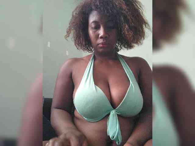 Chachachocolate webcam