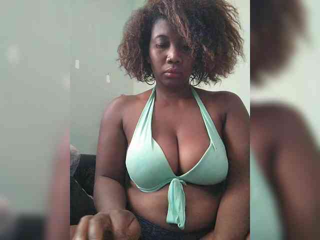 Chachachocolate webcam