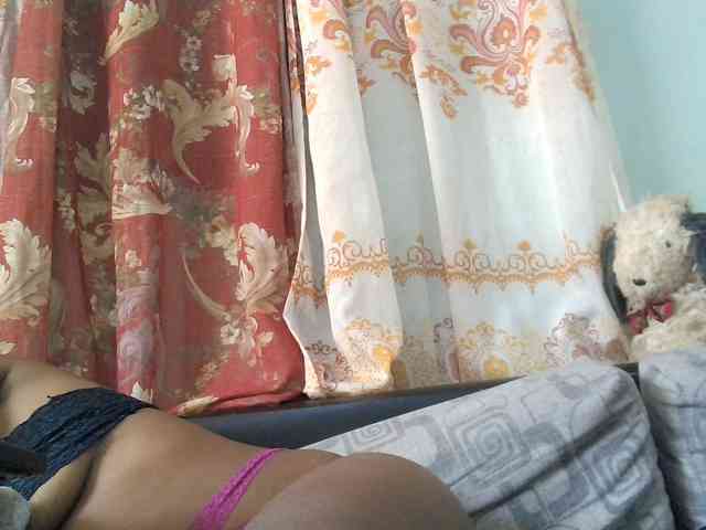 Sweetyblackchocolat webcam