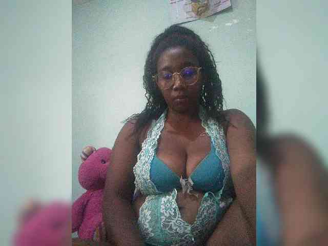 Modèle: chachachocolate