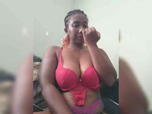 Chachachocolate webcam