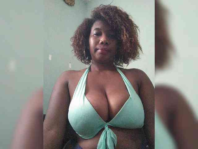 Chachachocolate webcam