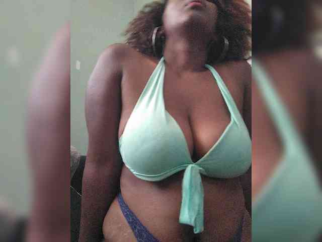 Chachachocolate webcam