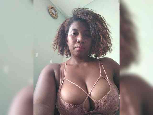 Chachachocolate webcam