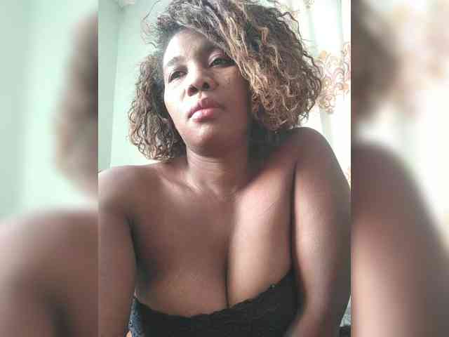 Chachachocolate webcam