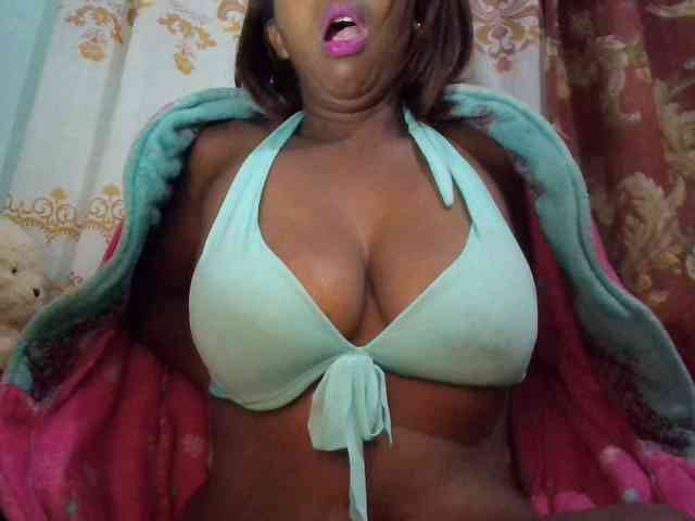 Chachachocolate webcam