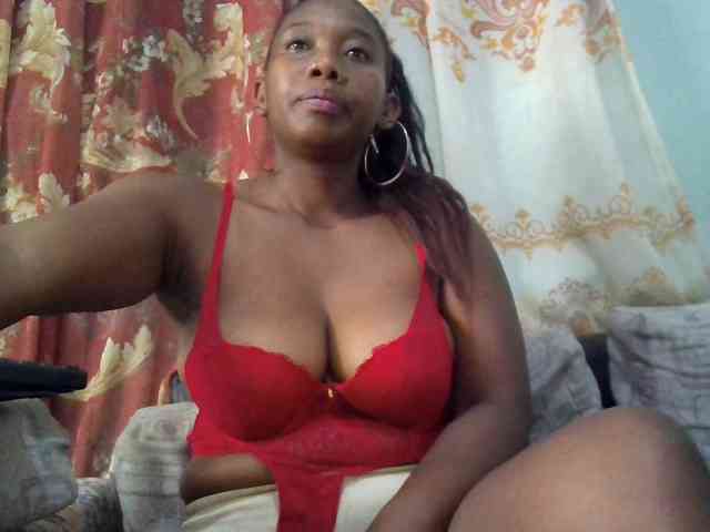 Modèle: Sweetyblackchocolat