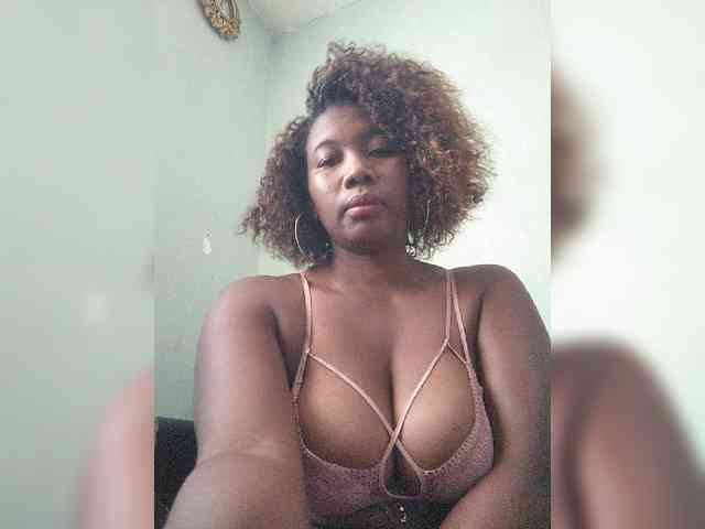 Chachachocolate webcam