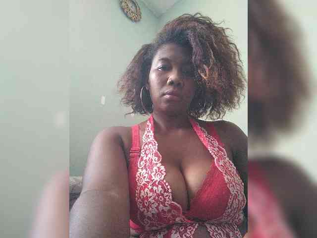 Chachachocolate webcam