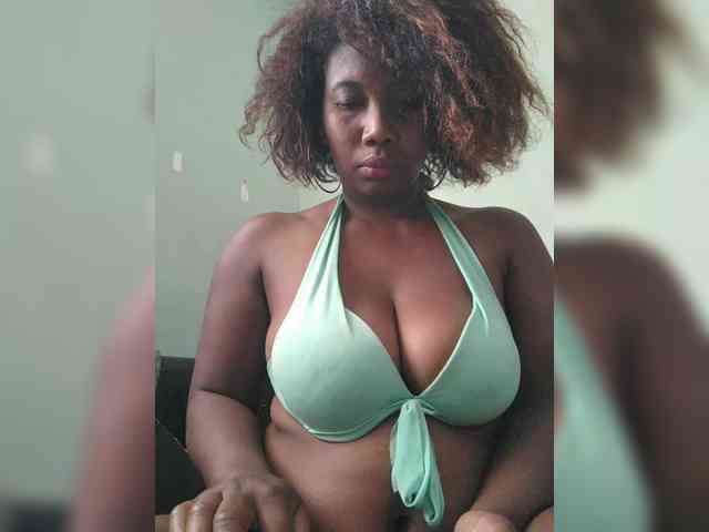 Chachachocolate webcam