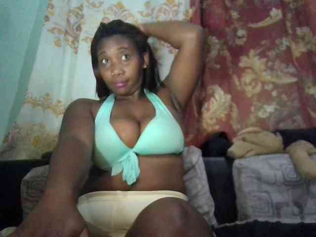 Modèle: chachacoquine