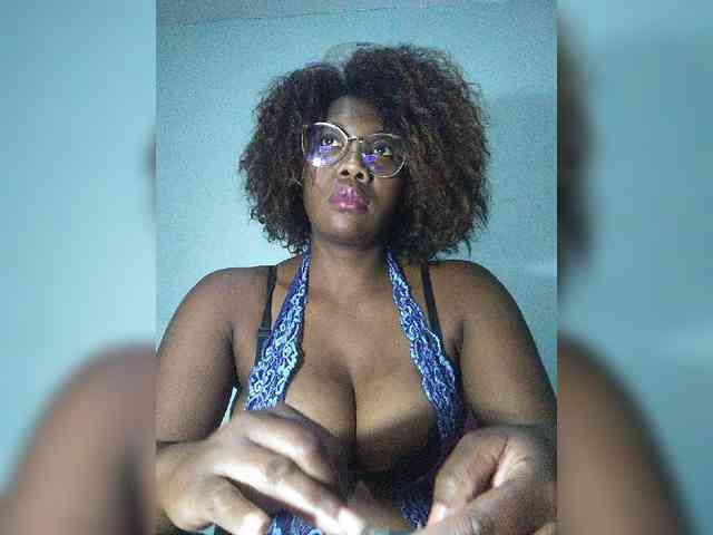 Modèle: chachachocolate