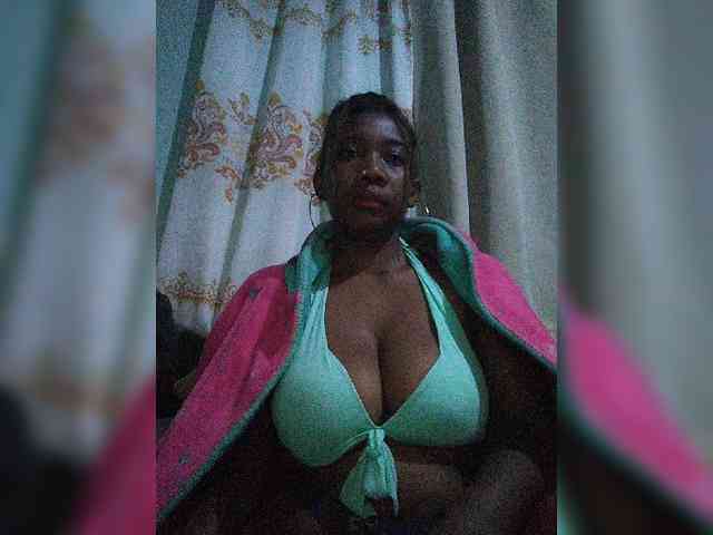 Modèle: chachacoquine