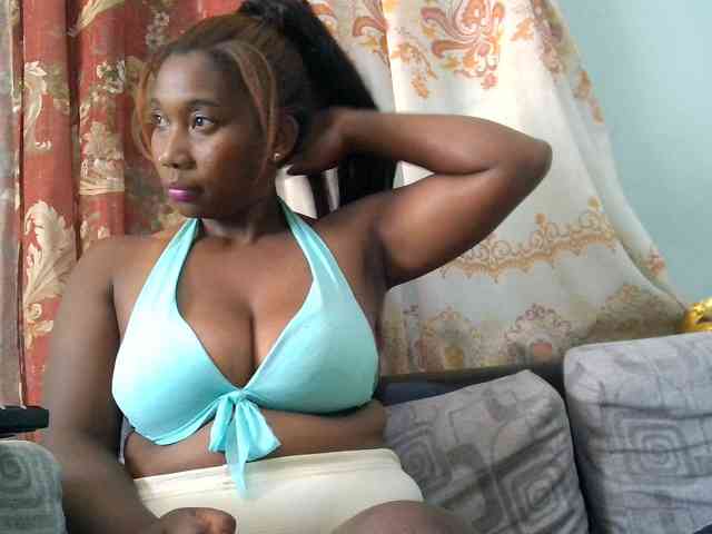 Sweetyblacksexy webcam