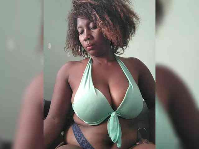 Chachachocolate webcam