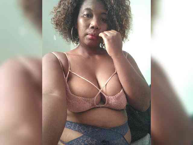 Chachachocolate webcam