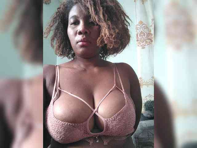 Chachachocolate webcam