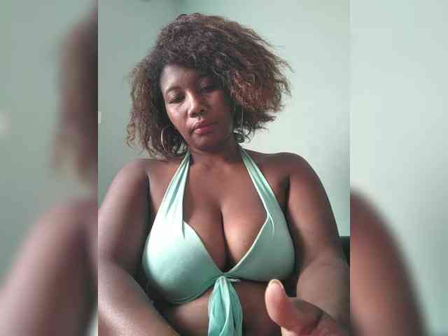 Chachachocolate webcam