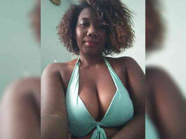 Chachachocolate webcam