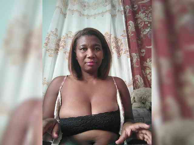 Modelo: chachacoquine