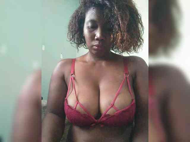 Chachachocolate webcam