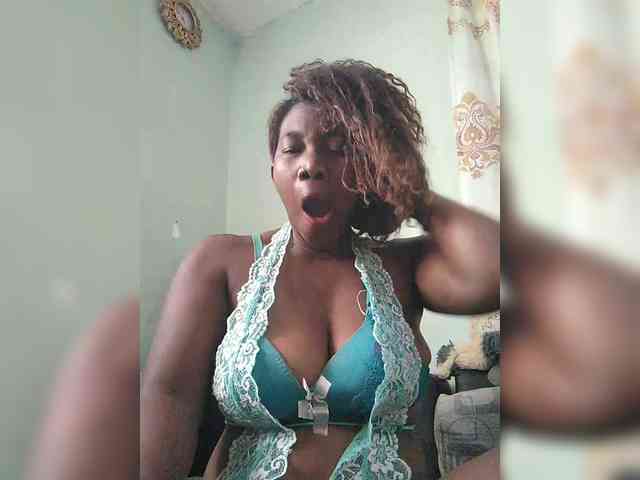 Chachachocolate webcam