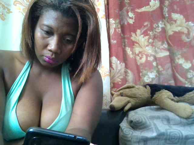 Chachachocolate webcam