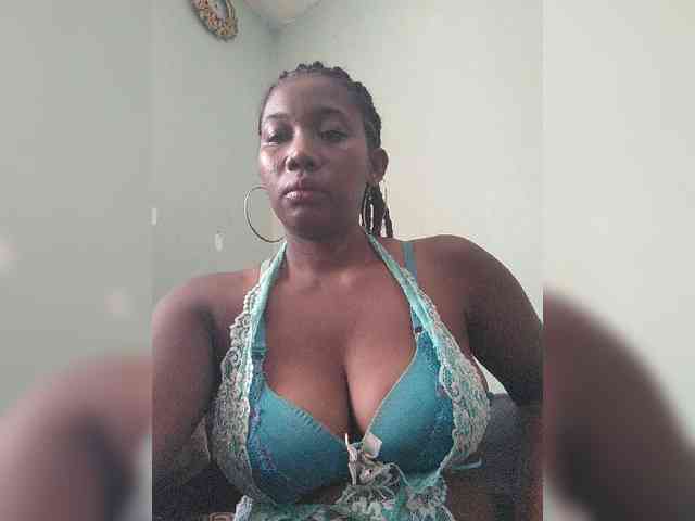 Chachachocolate webcam