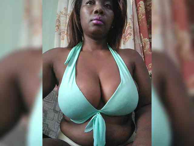 Modèle: chachacoquine