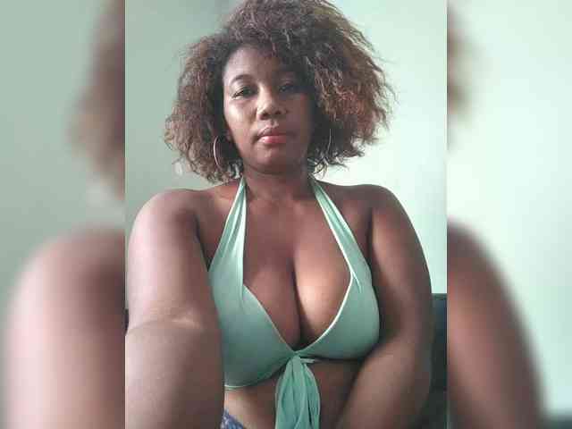 Chachachocolate webcam
