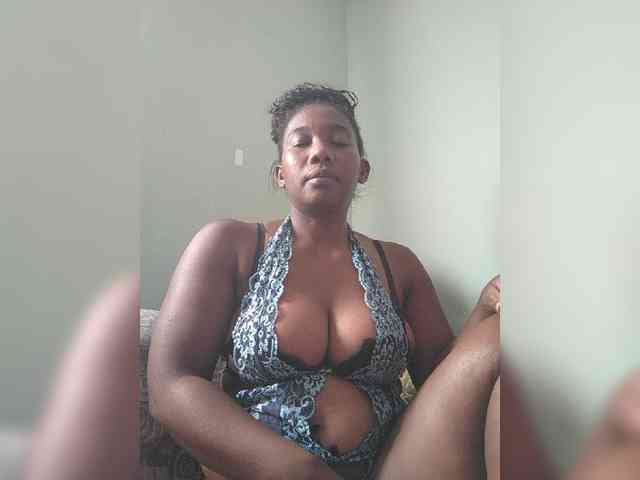 vanesslove Live Webcam on BongaCams