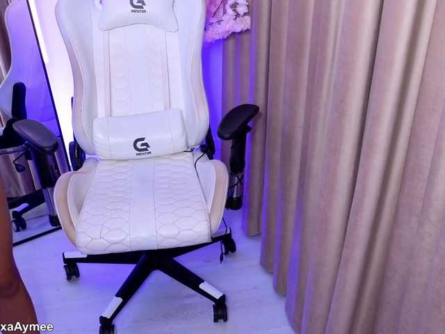 AlexaAimee live cam on BongaCams