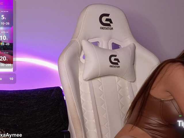 AlexaAimee's BongaCams show and profile