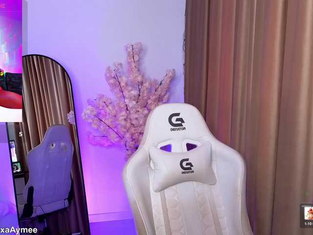 AlexaAimee live on BongaCams