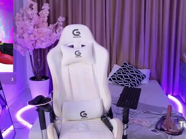 AlexaAimee