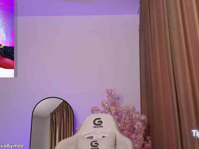 AlexaAimee webcam