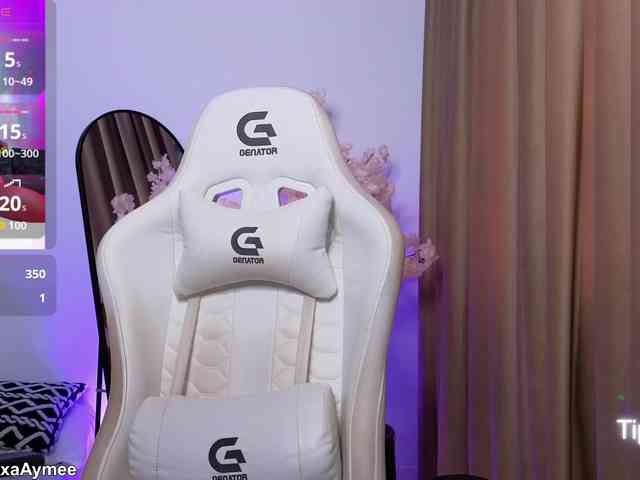 AlexaAimee AlexaAimee