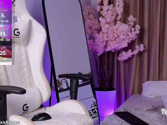 AlexaAimee webcam