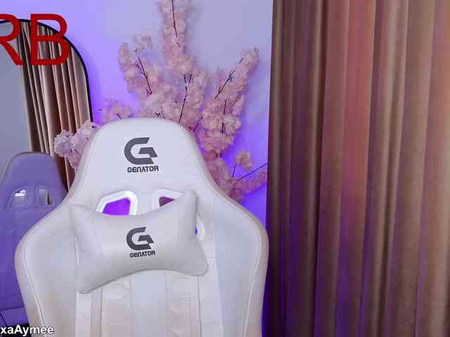AlexaAimee webcam