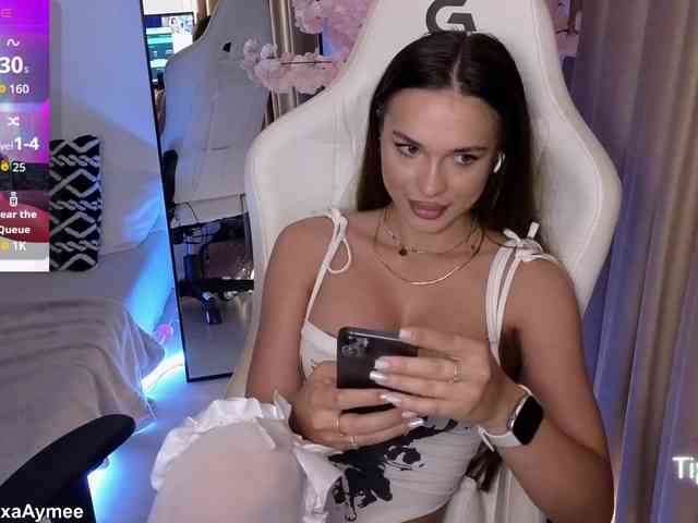 AlexaAimee webcam